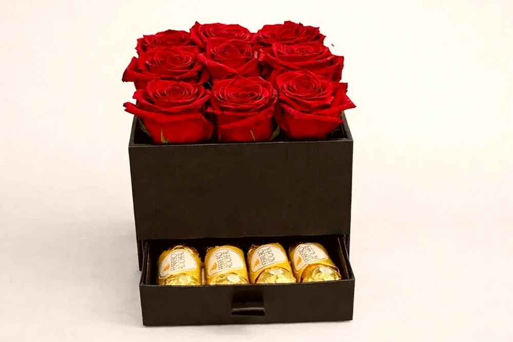Caixa Luxo com 9 Rosas Vermelhas e Ferrero Rocher