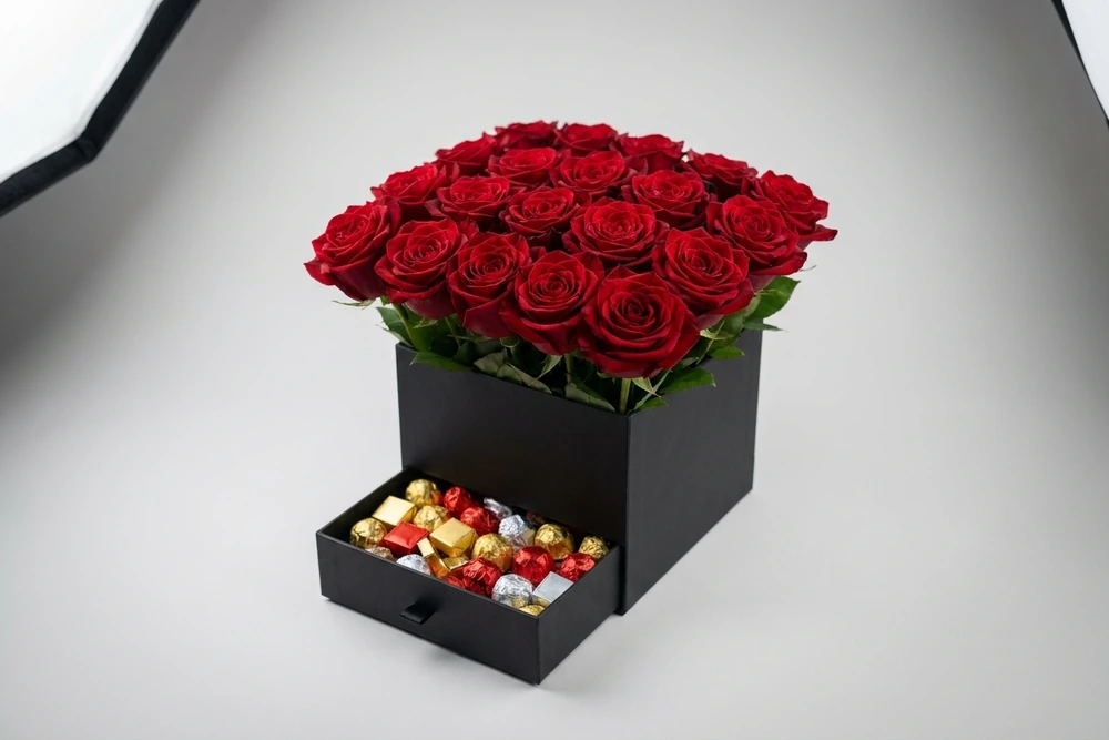 20 Rosas Colombianas na Caixa Luxo com Chocolates