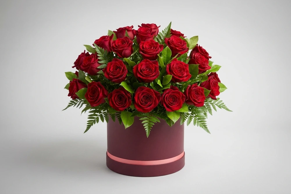 Caixa Clássica Vermelha – 25 Rosas Vermelhas