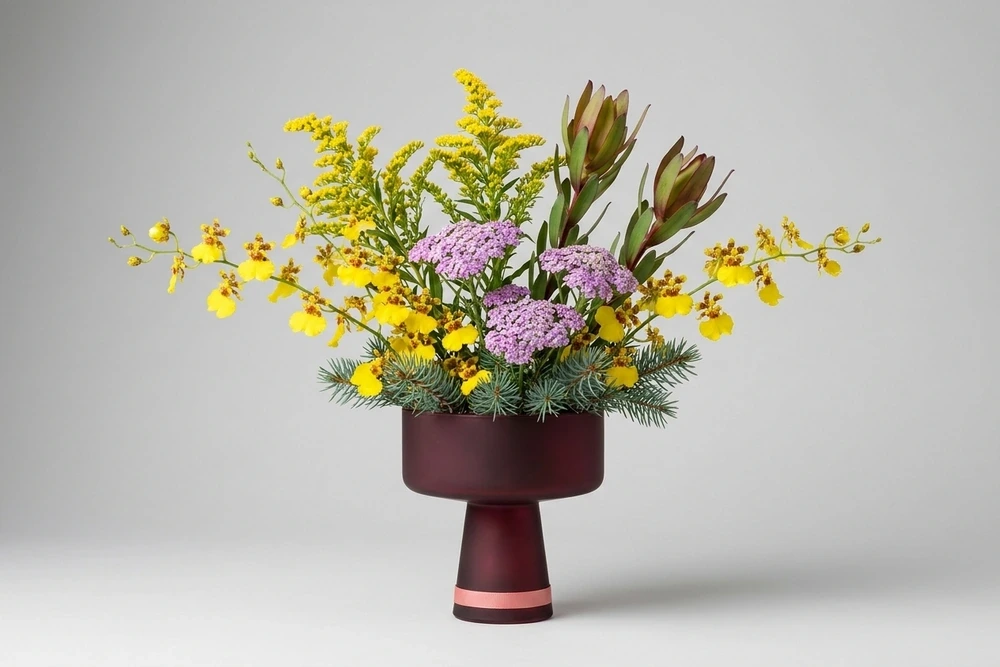 Arranjo Luxuoso com Flores e Frutas Naturais