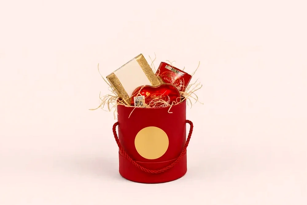Caixa Premium de Chocolates Lindt e Ferrero Rocher